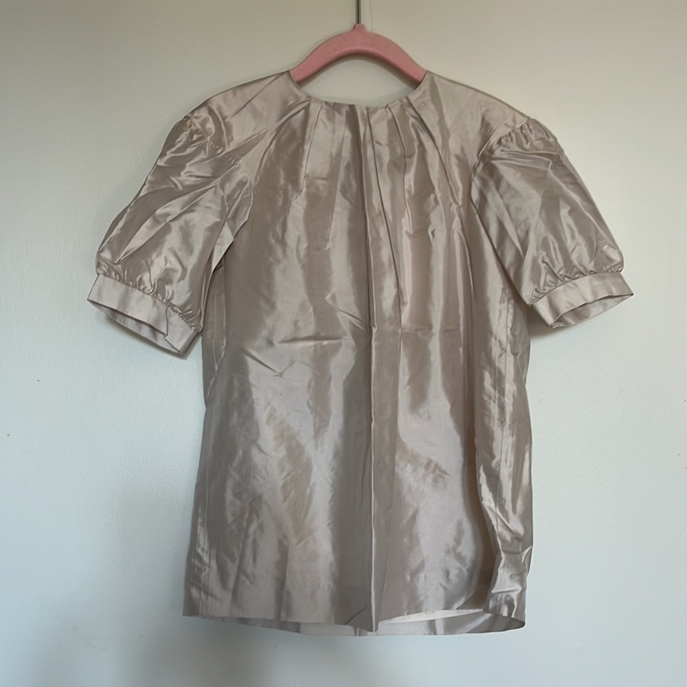 Bonpoint 100% Silk Champagne Color-Size 3